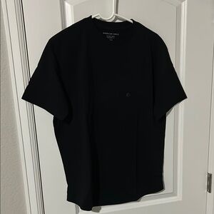 American Eagle Outfitters Men's Black T-Shirt